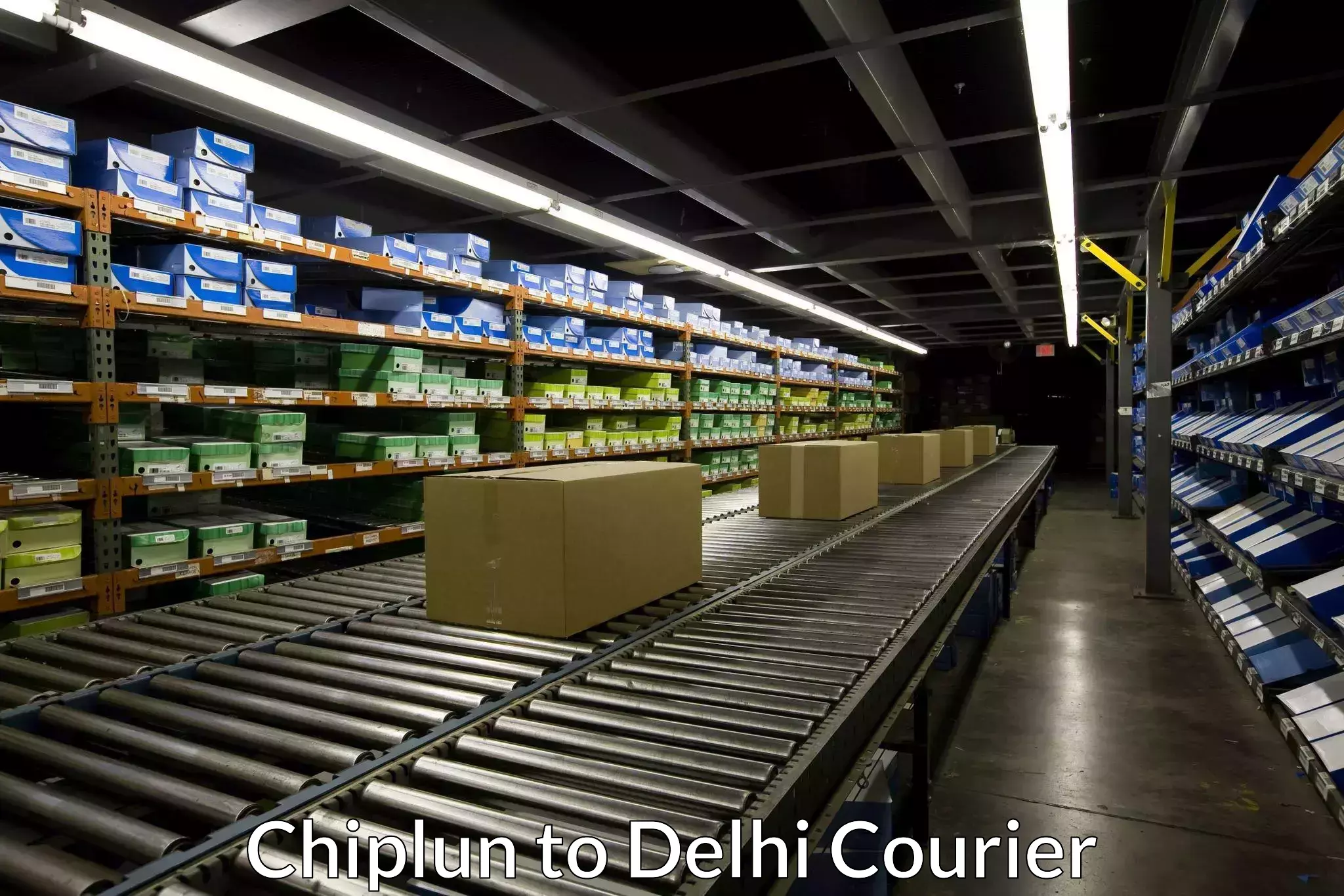 High-speed parcel service Chiplun to East Delhi