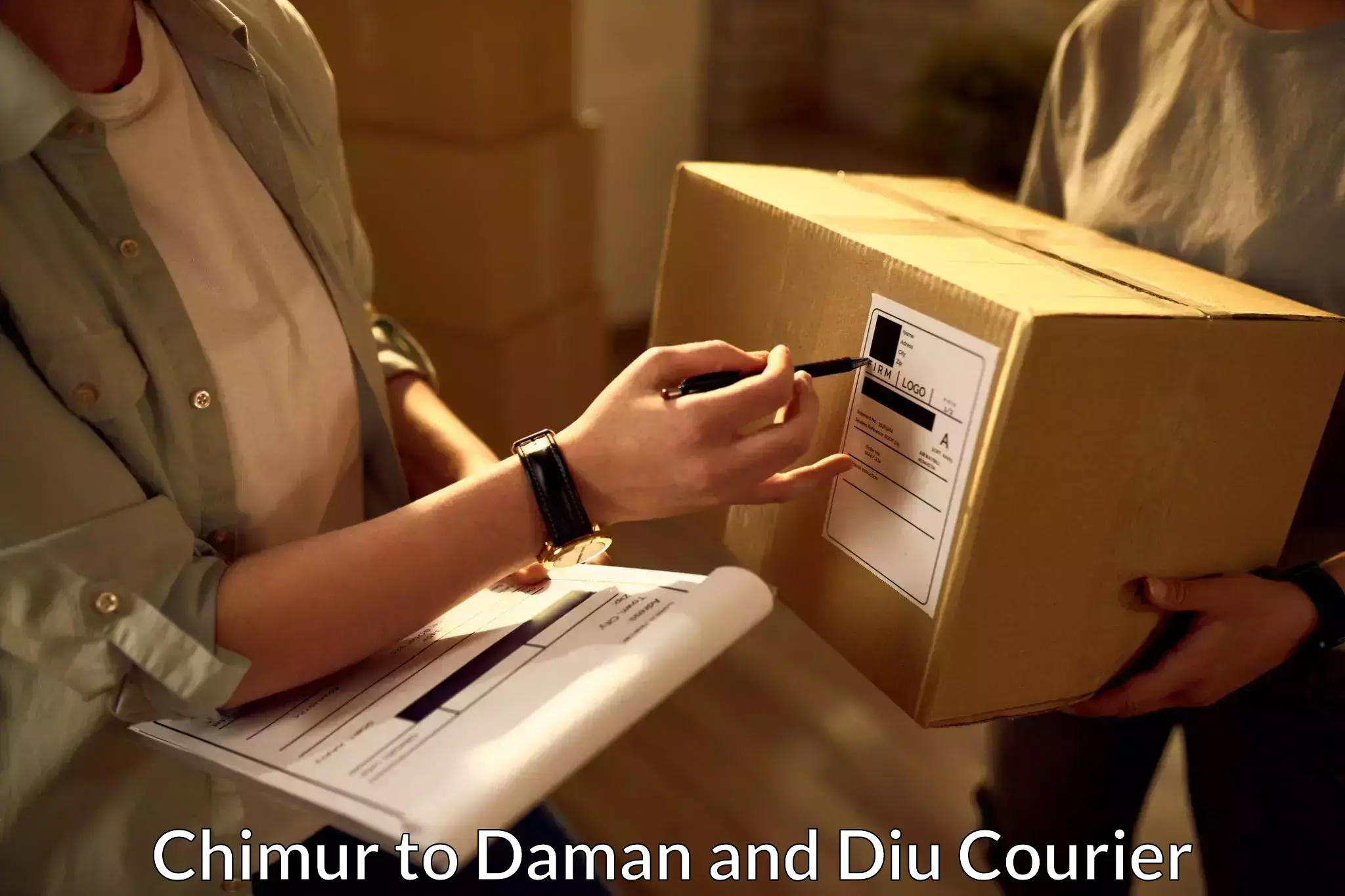 Cross-border shipping Chimur to Daman and Diu
